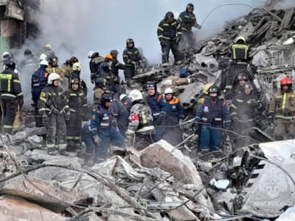 Московские криминалисты будут обследовать обрушившийся дом в Новосибирске