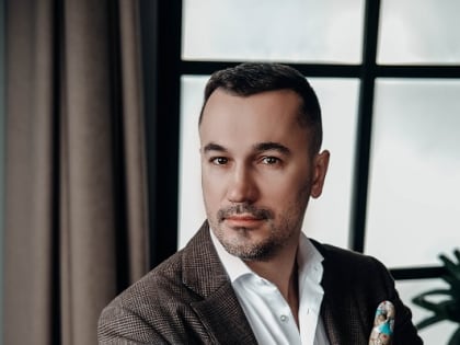 Станислав Триерс принял участие в проекте «Истории успеха» о выпускниках НГУЭУ