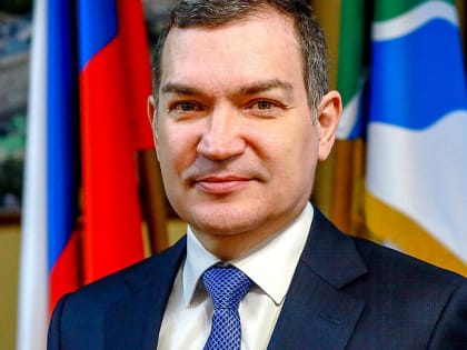 Мэр Кудрявцев поздравляет новосибирцев с наступающим Новым годом