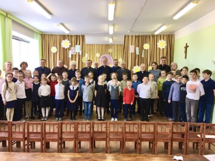 Францисканская школа г. Новосибирска поздравляет свою «старшую сестру» Католическую Гимназию г. Томска с 30-летием