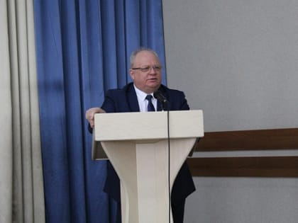 Глава Центрального округа не признал вину в деле о демонтаже стелы
