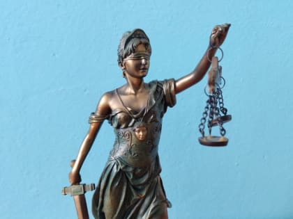 Экс-преподавателя Новосибирского медуниверситета осудили за взятки