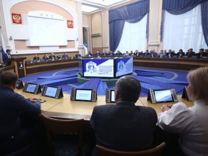Рекордную сумму в 10 млрд потратили на развитие дорог Новосибирска