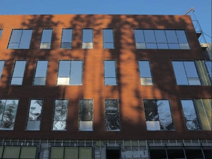 В здании учебно-научного центра Института медицины и медицинских технологий НГУ начался монтаж инженерных систем