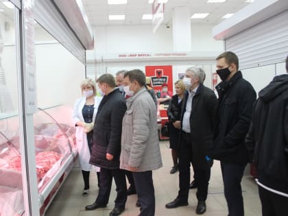 На социальных ярмарках новосибирцы сэкономили почти 240 млн рублей