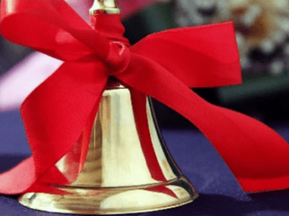 Для 14 тысяч выпускников региона в этом году прозвучит «Последний звонок»