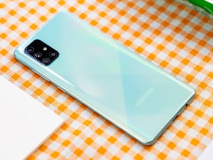 Сеть салонов Связной выплатит жителю Мариинска 212 000 рублей за бракованный телефон