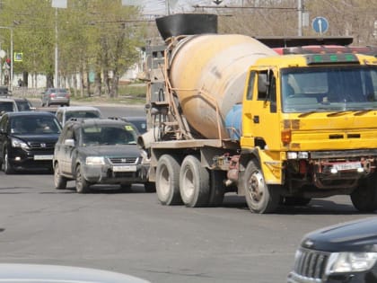 Проспект Дзержинского сузят на 10,5 метров ради ремонта трубопровода