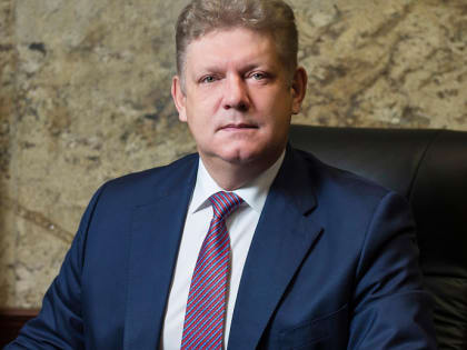 Полпред Серышев поздравляет новосибирцев с Новым годом