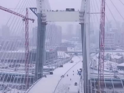 Укрытый снегом четвёртый мост в Новосибирске показали с беспилотника