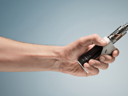 В Минтруда и соцразвития НСО прокомментировали конфликт из-за вейпа в новосибирской школе