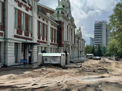Мэр поддержал критику новосибирцев о беспорядке в Первомайском сквере
