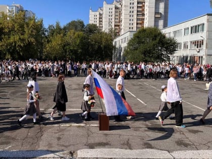 В Новосибирске назвали даты выпускного и последнего звонка