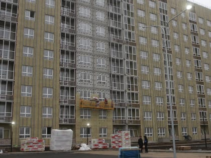 548 жильцов ветхих домов получили квартиры в новостройке на Степной