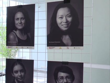 Выставка фотопортретов новосибирских добровольцев