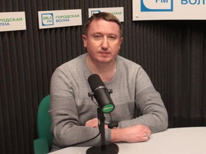 Однажды в Новосибирске: танцующий скульптор, вечный мальчишка и баба Вера