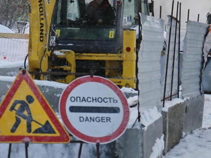 Четыре автобуса пустят в объезд перекрытой дороги на ОбьГЭСе