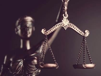 В Новосибирске вынесли приговор убившему сибирячку из-за машины иностранцу