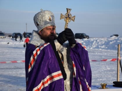 Крещенские купания в Карасукском районе (видео)