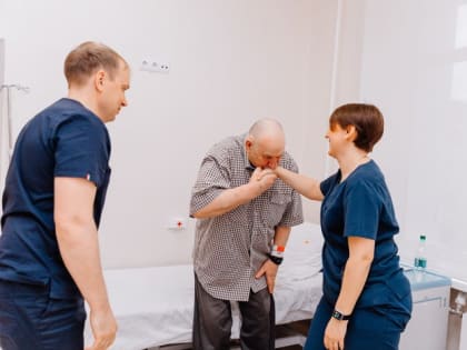 Рак кишечника не давал вылечить сердце: Новосибирские врачи спасли «сложного» пациента