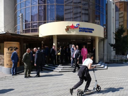 В Новосибирской области ведомства объединяются для помощи участникам СВО