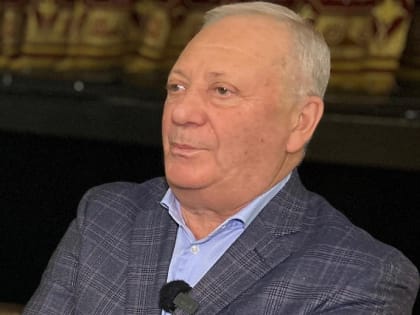 Леонид Кипнис: «Зритель сейчас буквально строем идёт в театр»