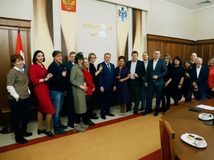 Андрей Шимкив поздравил СМИ: От вас люди ждут правды!