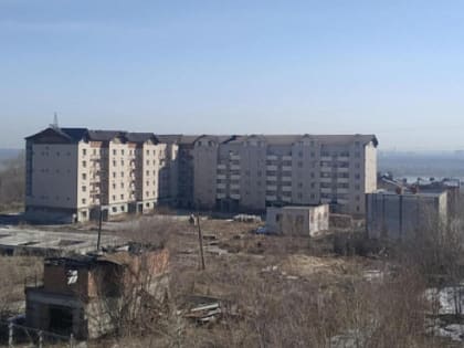 Тридцатилетний долгострой начали достраивать в Новосибирске