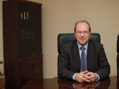СМИ второй раз назначили Александра Агафонова на должность врио директора Вектора