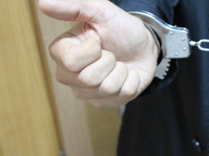Новосибирец попался ФСБ при продаже краснокнижного осетра