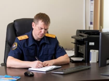 СК начал проверку по факту травмирования женщины глыбой льда в Новосибирске