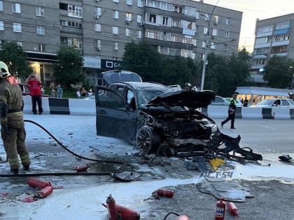 Гонщик влетел в семь авто и избежал уголовной ответственности