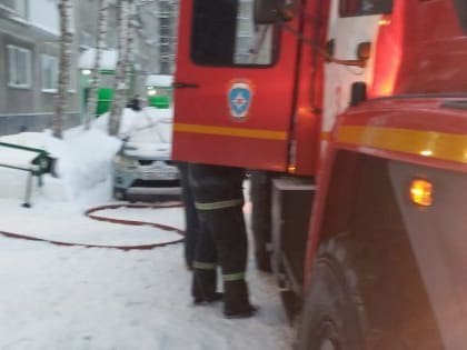 10-летний мальчик выпрыгнул с 4 этажа при пожаре в Новосибирске