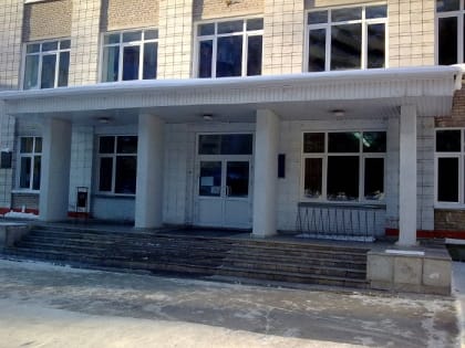 Демонтируют здание СУНЦ НГУ в Новосибирске