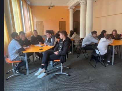 Важная встреча студентов в Центре культуры и досуга