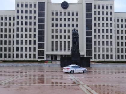 Делегация Новосибирской области прилетела в Белоруссию с деловым визитом