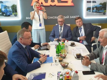 Замгубернатора Новосибирской области встретился с руководителями из Беларуси