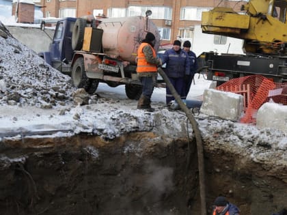 Ограничили проезд у школы №29 на улице Семьи Шамшиных