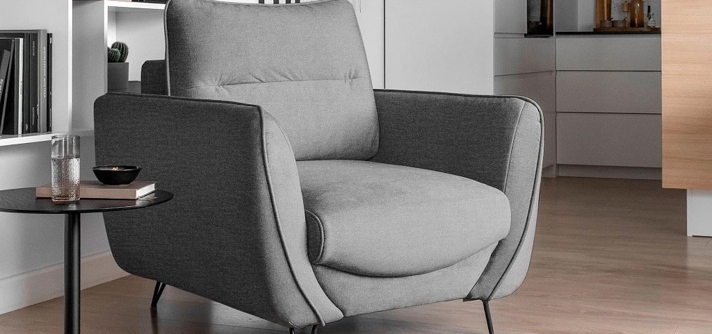 Silva armchair