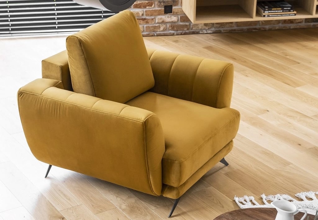 Megis armchair