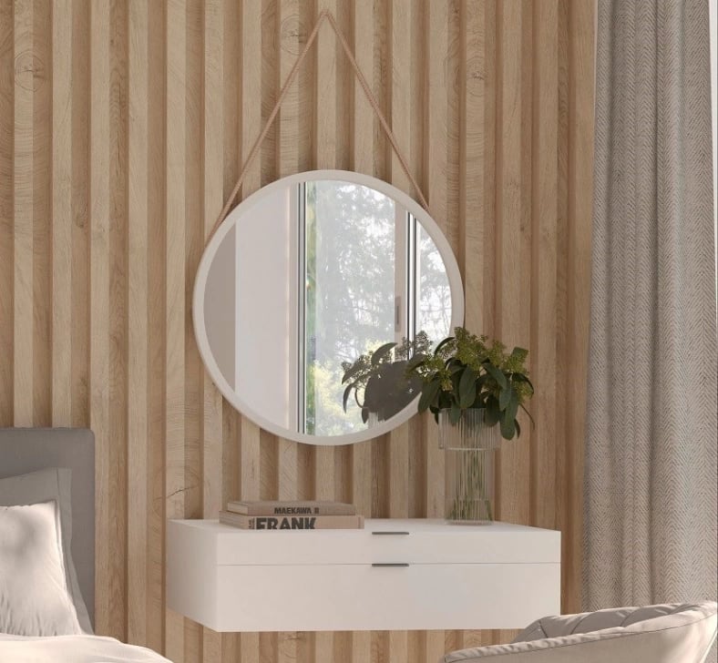 Grace - suspended on a string