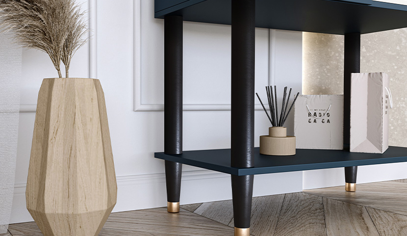 Console Table Includo