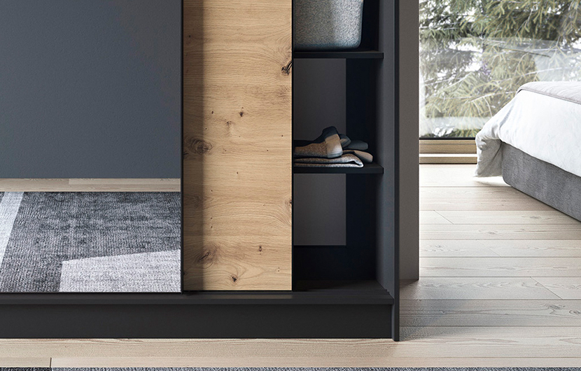 Esville III with a mirror, 60x180 cm