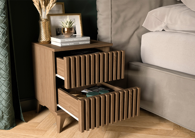 Entsian Bedside table