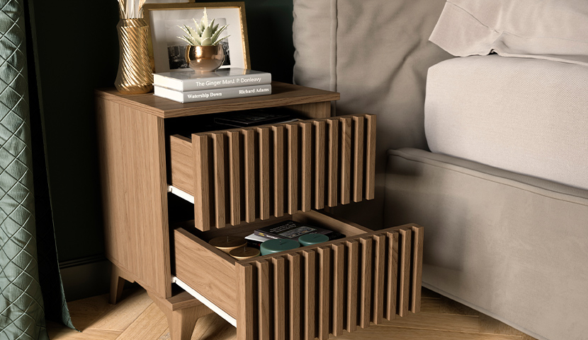 Entsian Bedside table