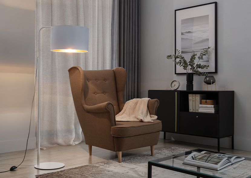 Vespillo III Floor Lamp