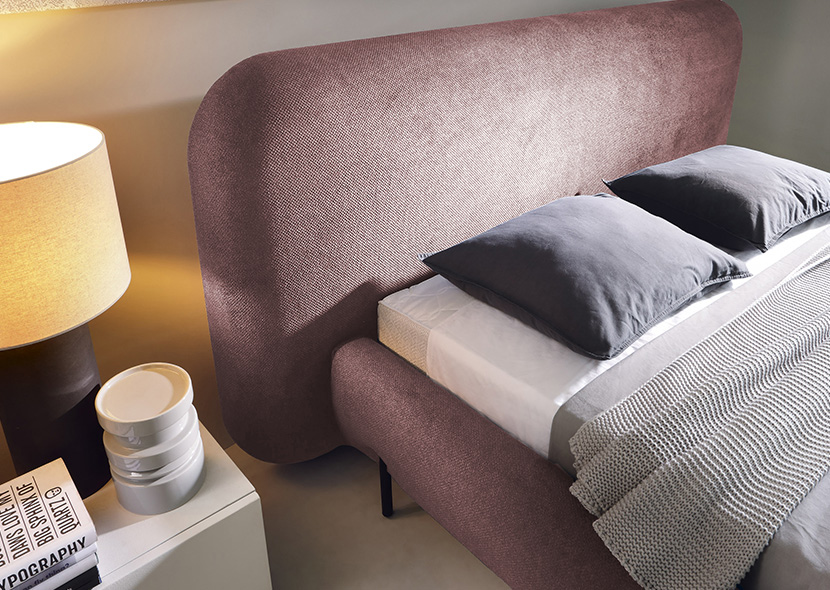 Pointt  Upholstered Bed With Container 180x200