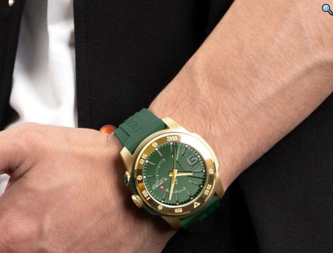 NaviForce NF7112 Casual Day Date Function Luminous Silicon Strap Watch For Men - Golden/Green 2
