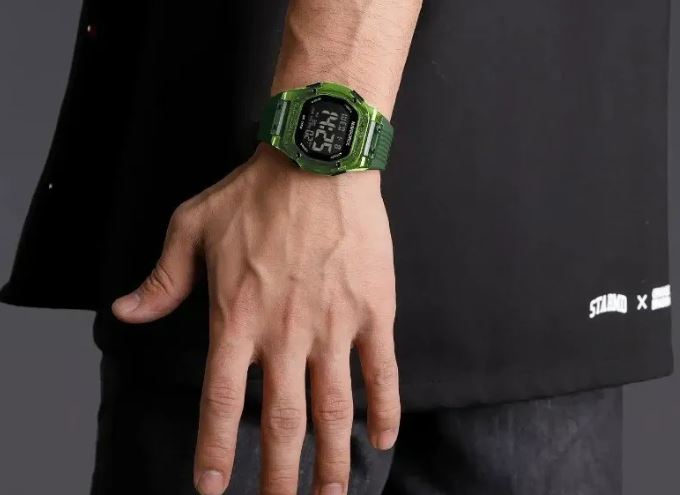NaviForce NF7113 Men's Fashion Polygonal Dial Digital Multifunction Silicon Strap Watch - Green 2