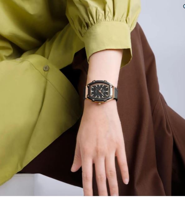 NaviForce NF8069 Elegant Fashion Date Display Silicon Strap Barrel Shape Dial Watch For Women - Black 2